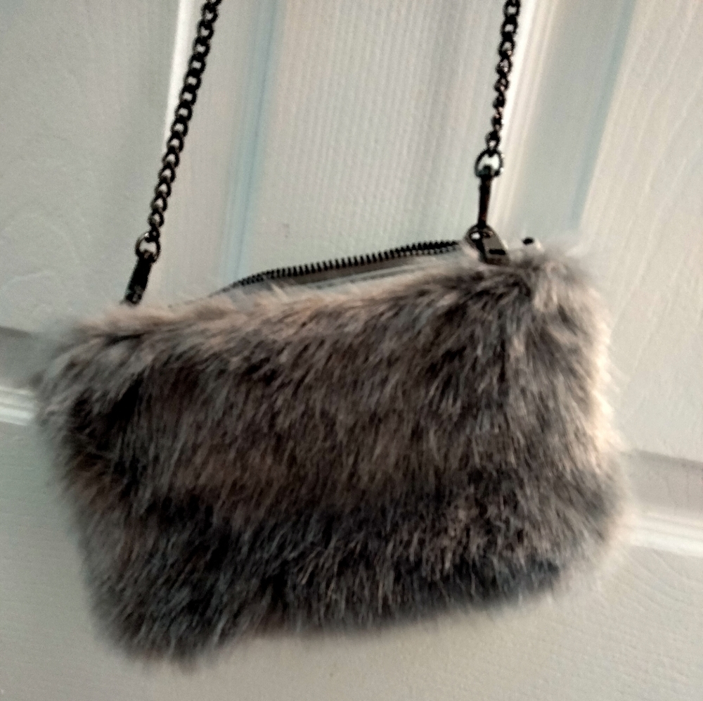 Faux Fur Purse by Steetlevel
